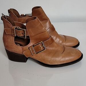 The Sak Cut Out Leather Ankle Boot